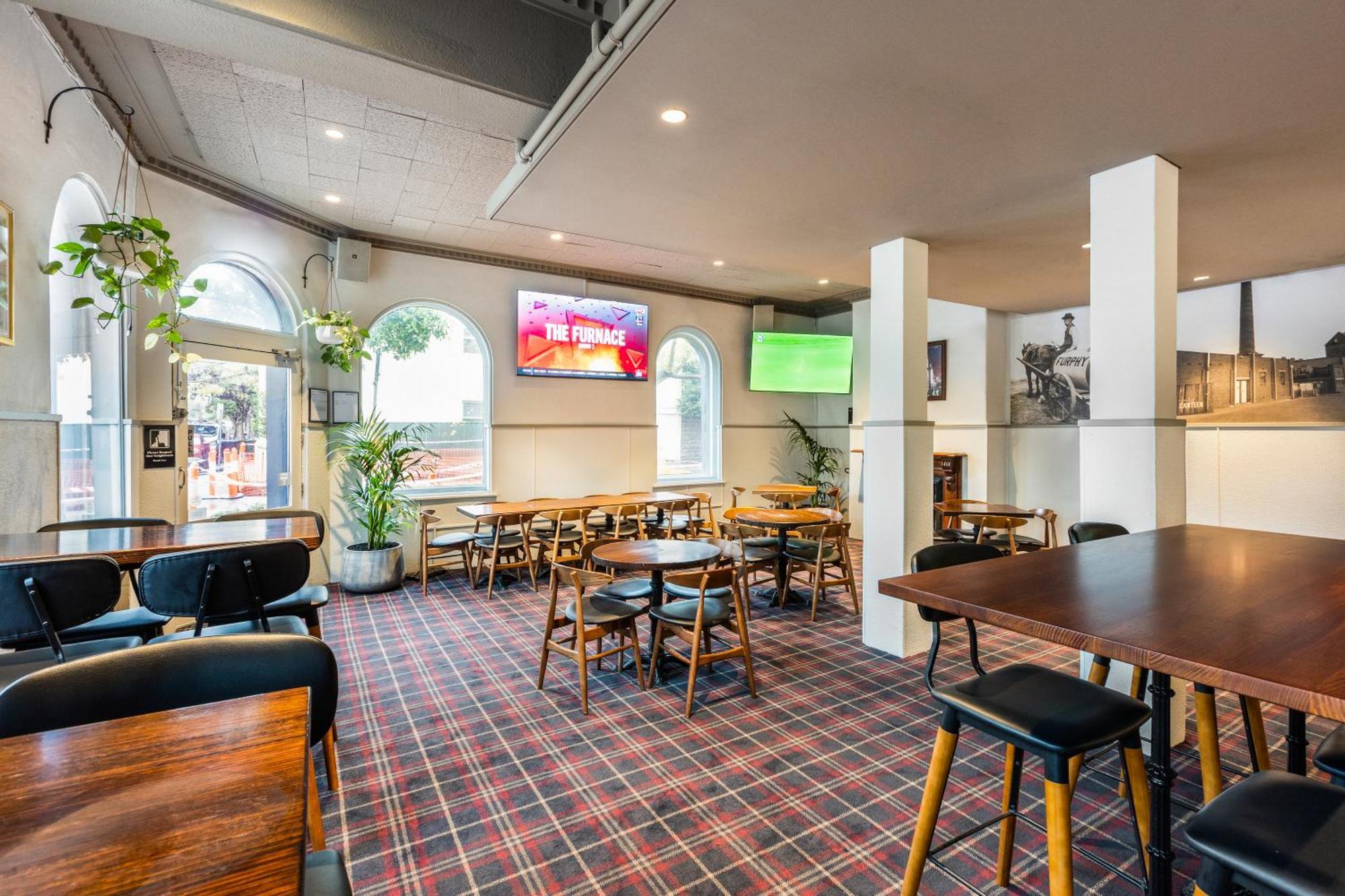 College Lawn Hotel Melbourne Bagian luar foto