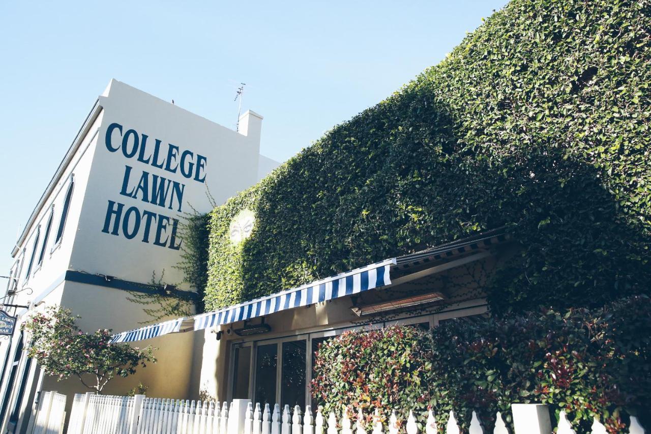 College Lawn Hotel Melbourne Bagian luar foto